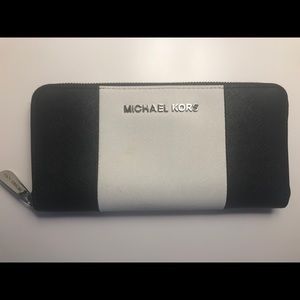 Black and White Michael Kors wallet